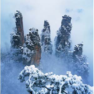 單獨成團O線：（張家界溫泉休閑線路）張家界、天子山、寶峰湖/黃龍洞、鳳凰古城 江埡溫泉/萬福溫泉 五日游